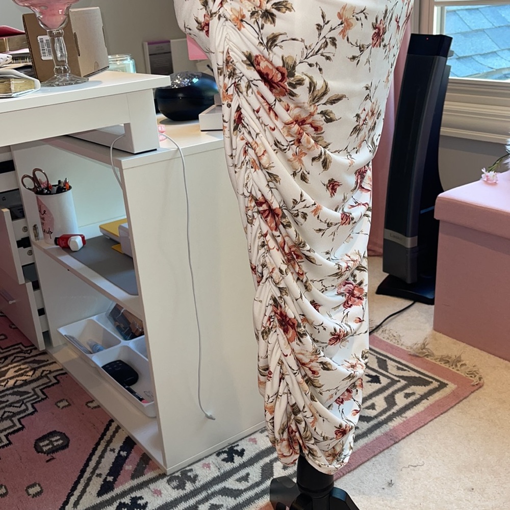 Ruched Flower Print Dress Designed by Windsor - Picture 4 of 12